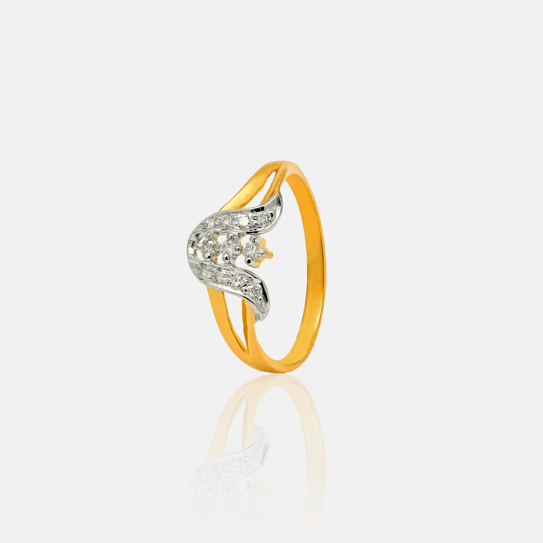 Shroud Gold Diamond Ring